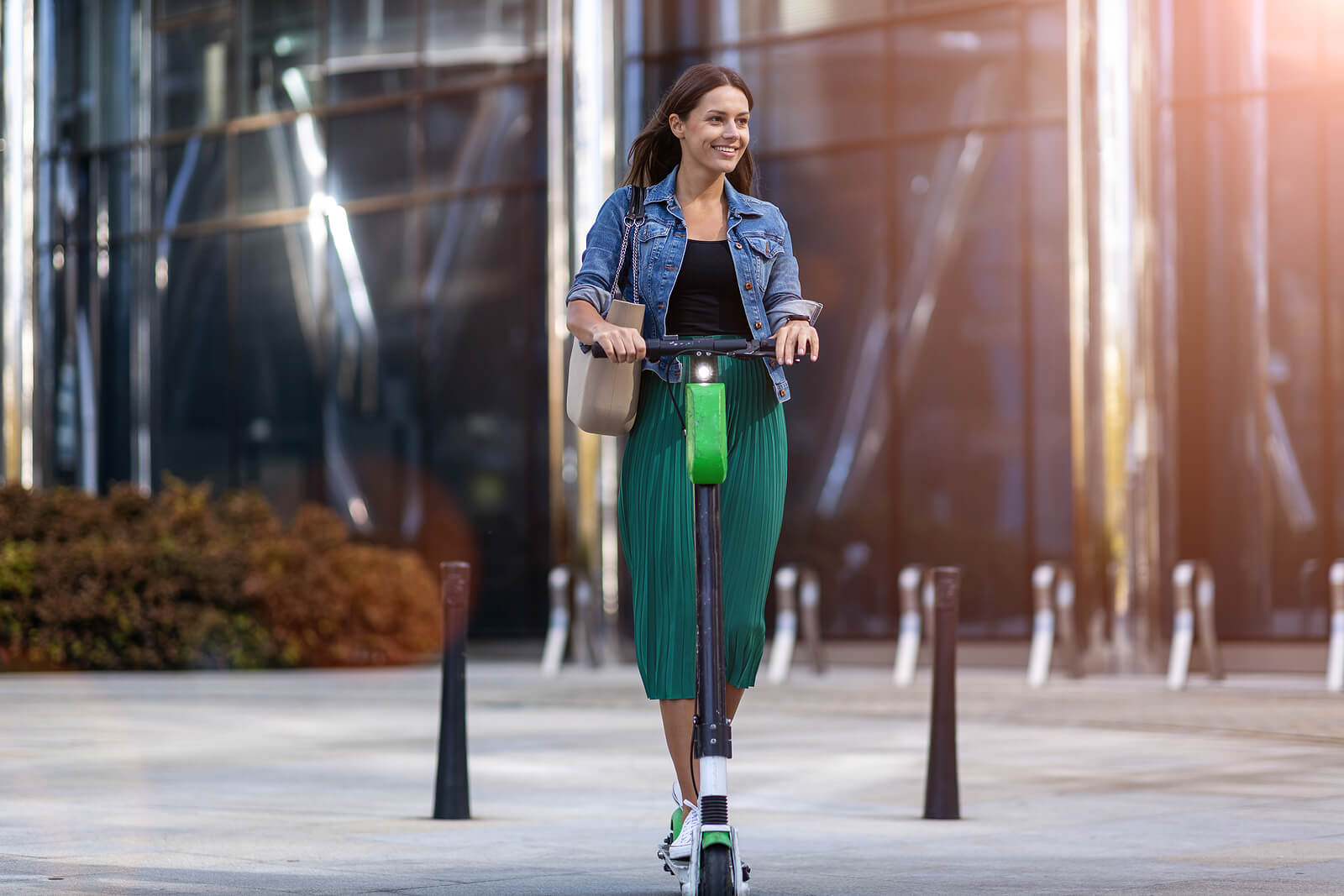 Mekkora díjkülönbségek vannak a rollerbiztosítások között?
