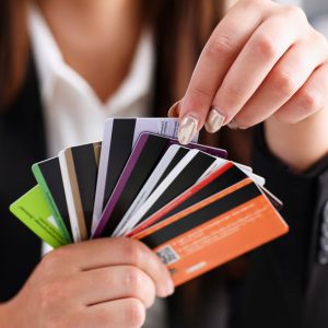 Milyen fajtái vannak a bankkártyáknak?