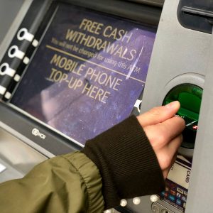 Ingyenes készpénzfelvétel: így működik 2025-ben