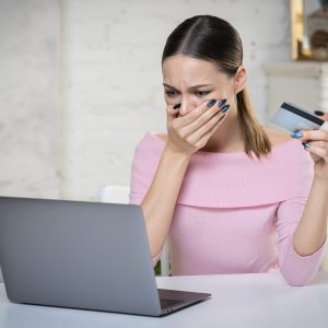 Online csalások felismerése: Így védd meg a pénzed a neten